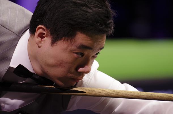 尤文vs乌迪内斯：伊尔迪兹、乔纳森-戴维首发，麦肯尼出战